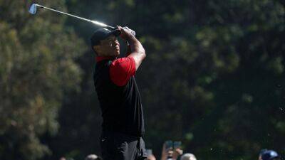 Tiger Woods goes 2 over in Genesis Invitational final round