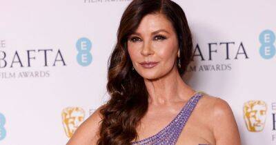 Alison Hammond - BAFTA viewers confused by ageless Catherine Zeta-Jones' accent as she presents Best Film award - manchestereveningnews.co.uk - Britain - Spain - Usa -  Chicago - county Cherry