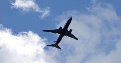 'A screaming teenager ruined a long-haul flight for me so I got my revenge' - manchestereveningnews.co.uk