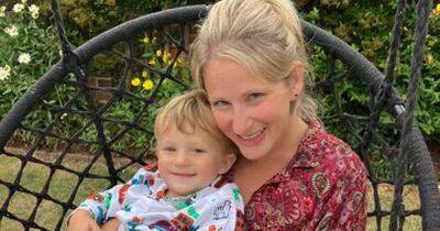 Mum given months to live after doctors wrongly blamed cancer symptoms on Covid jab and told her she had an STI - manchestereveningnews.co.uk