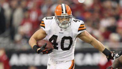Peyton Hillis says he 'should make a 100% recovery' after saving his children from drowning