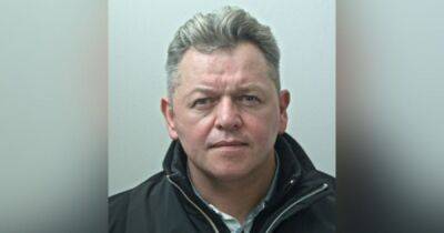 Police issue urgent appeal to find man, 48, wanted following 'high-value' theft - manchestereveningnews.co.uk - Britain - Manchester