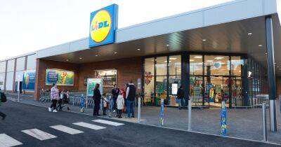 Martin Lewis - Martin Lewis' MSE issues seven-day warning to anyone who shops at ASDA and Lidl - manchestereveningnews.co.uk - Britain