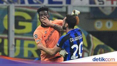 Giuseppe Meazza - Inter Milan - Andre Onana - Hakan Calhanoglu - Edin Dzeko - Onana Jelaskan Adu Mulutnya dengan Dzeko - sport.detik.com