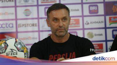 Thomas Doll - Thomas Doll Fokus Laga demi Laga, Belum Pikirkan Juara Liga 1 - sport.detik.com - Indonesia - county Thomas