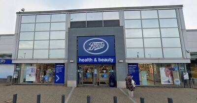 Boots warns shoppers 'do not use' as popular £5 item is recalled over sickness fears - manchestereveningnews.co.uk