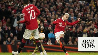 Man United outduel Barcelona in Europa League clash of giants