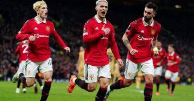 Manchester United continue European adventure with comeback defeat of Barcelona