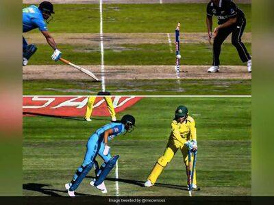 "Will Never Forget...": Indian Cricket Fans Equate Harmanpreet Kaur's Run Out With MS Dhoni's At 2019 World Cup