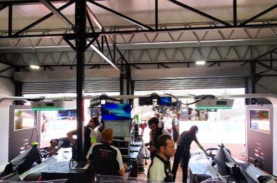 Special access to Jaguar garage for CT E-Prix's practice as Van der Linde struggles
