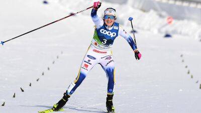 Therese Johaug - Ebba Andersson powers to skiathlon gold from Frida Karlsson at Nordic World Ski Championships - eurosport.com - Sweden - Norway - Slovenia