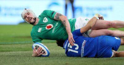 Ireland avoid upset in Italy to keep Grand Slam hopes alive