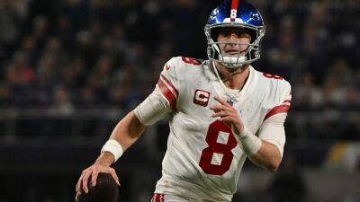 Could a short-term deal work for Daniel Jones and the Giants?