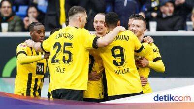 Borussia Dortmund - Sebastian Haller - Andrej Kramaric - Marco Reus - Gregor Kobel - Julian Brandt - Bundesliga - Hoffenheim Vs Dortmund: Die Borussen ke Puncak Usai Menang 1-0 - sport.detik.com