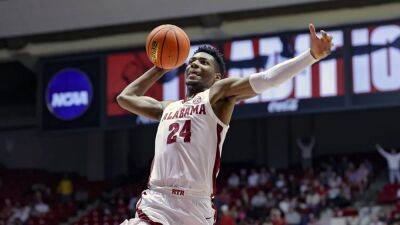 Alabama's Brandon Miller gets standing ovation before first home game since new revelation in deadly shooting