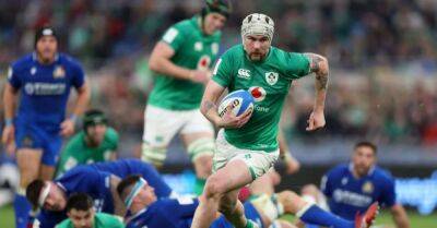 Mack Hansen - Mack Hansen insists Ireland are not thinking too far ahead in Grand Slam chase - breakingnews.ie - Italy - Ireland -  Rome