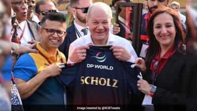 Olaf Scholz - Narendra Modi - German Chancellor Olaf Scholz Visits Cricket Stadium In Bengaluru, Spends Time With RCB Players - sports.ndtv.com - Germany - India -  Bangalore