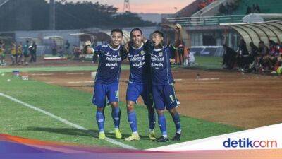 David Da-Silva - Persib Bandung - Klasemen Liga 1: Persib Gagal Dekati PSM - sport.detik.com -  Jakarta