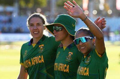 Beth Mooney - Alyssa Healy - Megan Schutt - Sophie Ecclestone - Laura Wolvaardt - STAT ATTACK | Proteas lead the way at T20 World Cup as Wolvaardt, Brits, Kapp shine - news24.com - Australia - South Africa -  Cape Town - Bangladesh