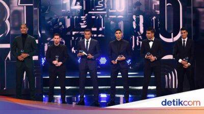 FIFpro World 11 2022: Tak Ada Ronaldo, Messi Sokong Haaland di Depan