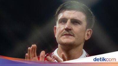 Bruno Fernandes - Harry Maguire - Raphael Varane - Liga Inggris - Harry Maguire Jadi 'Kapten Bayangan' MU - sport.detik.com - Manchester -  Leicester