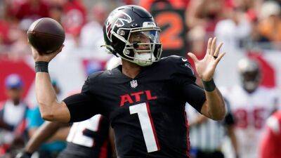 Falcons release benched QB Marcus Mariota in cap move