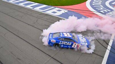 NASCAR Power Rankings: Kyle Busch roars into first place