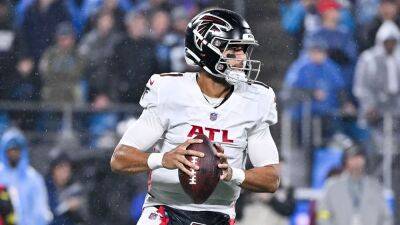 Marcus Mariota - Benched QB Marcus Mariota released by Falcons in salary cap savings move - foxnews.com - Washington -  Atlanta - state North Carolina - county Arthur - county Smith - county Grant