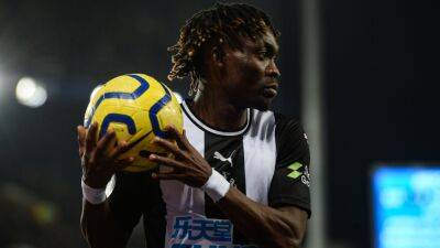 Christian Atsu - Christian Atsu pulled alive from rubble in Turkey - rte.ie - Turkey - Ghana -  Chelsea - Syria