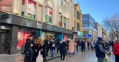 Live updates as Cardiff's St David's shopping centre is evacuated