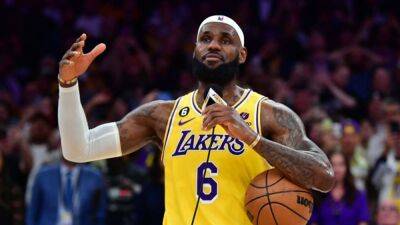 Joe Biden - Adam Silver - NBA-Reaction to LeBron James becoming the NBA's all-time top scorer - channelnewsasia.com - Los Angeles -  Oklahoma City - county Johnson - state Golden - county Curry
