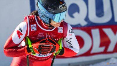 Alpine skiing-Venier fastest in downhill training