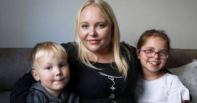 'It's worse than when I left it': Mum left living in hotel for two weeks slams building work on her home