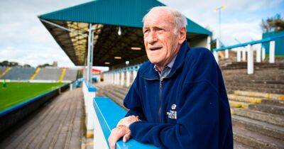 Allan McGraw dead at 83 as Morton deliver touching tribute to former Hibs, Linfield and Cappielow hero - dailyrecord.co.uk - Scotland -  Belfast - county Morton