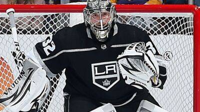 Kings trading Jonathan Quick to Blue Jackets, source says