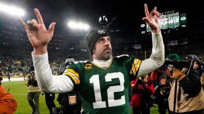 Aaron Rodgers tabbed as guest speaker at psychedelic convention this summer