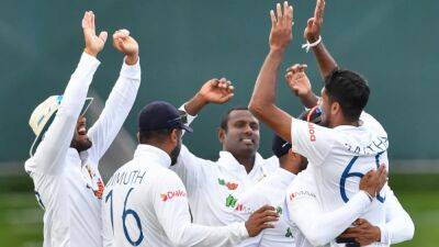 Sri Lanka Rip Through Top Order To Leave New Zealand In Trouble