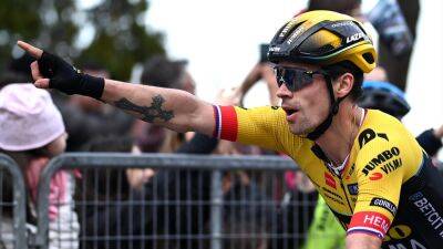 Primoz Roglic doubles up in wild winds on Stage 5 at Tirreno-Adriatico, takes overall lead