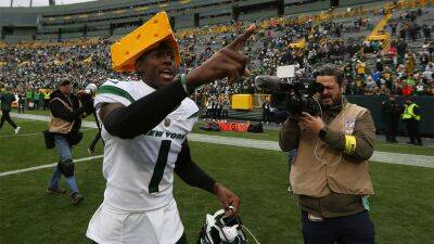 Aaron Rodgers - Garrett Wilson - Jets’ Sauce Gardner turns up Aaron Rodgers recruitment effort by burning cheesehead: ‘Where A-Rod at?’ - foxnews.com - New York -  New York - Los Angeles - state Wisconsin - county Green - county Bay