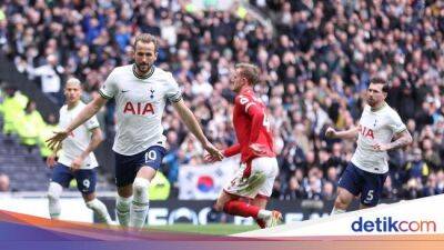 Brennan Johnson - Harry Kane - Oliver Skipp - Fraser Forster - Tottenham Hotspur - Liga Inggris - Tottenham Vs Nottingham: Kane Dua Gol, Lilywhites Menang 3-1 - sport.detik.com