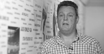 Manchester United pay tribute to supporter Ian Stirling
