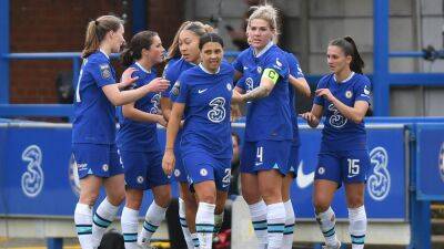 Chelsea return to top of the Women's Super League table thanks to Sam Kerr stunner to beat Manchester United
