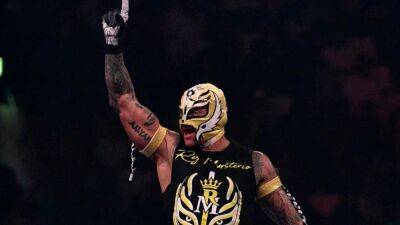 Rey Mysterio to enter WWE Hall of Fame - foxnews.com - Mexico - Japan -  Tokyo
