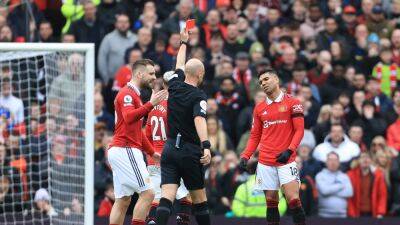 Casemiro sees red as Bazunu keeps Man United out