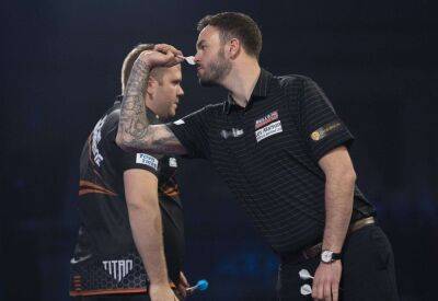 Kent darts star Ross Smith wins Player Championship 5 title in Barnsley to move into the world's top 16