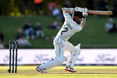 New Zealand beat Sri Lanka in last-ball Test thriller