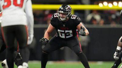 Calvin Ridley - Falcons sign guard Chris Lindstrom to record five-year contract extension - foxnews.com -  Boston - New York -  Atlanta - state New Jersey -  Indianapolis - state Ohio - county Rutherford - county Bay