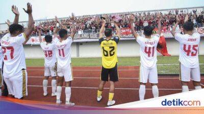 Luis Milla - Persib Bandung - Syarat PSM Kunci Gelar Juara Liga 1 Pekan Depan - sport.detik.com