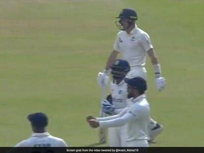 Watch: 'Plane Main Udaunga' - Virat Kohli's Hilarious Conversation With India Teammates Caught On Stump Mic