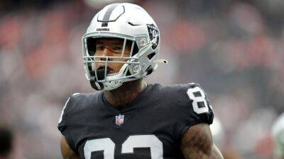 Sources - Giants acquire Darren Waller in trade with Raiders